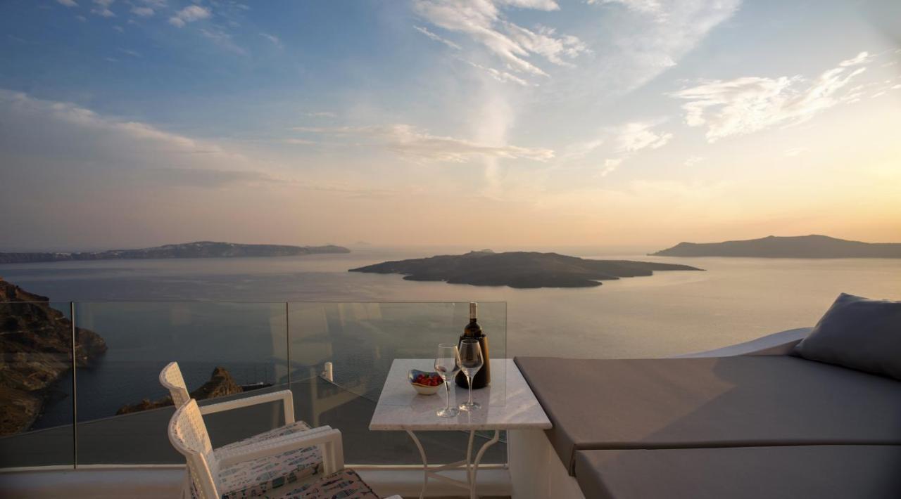 Fira Deep Blue Suites Exteriör bild